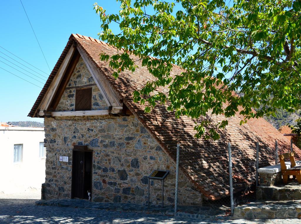 Elyssia Hotel Pedhoulas Exterior foto